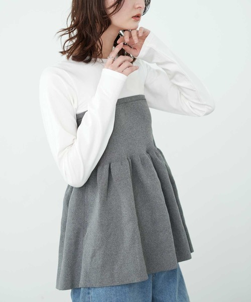 Bulue.（ブルー）の「【Bulue.】異素材コンビ ビスチェ風トップス 長袖（Tシャツ/カットソー・レディース・ブラック×グレー/ホワイト×ブラック/ホワイト×グレー/ブラック×ブラック・FREE）」の11枚目の写真