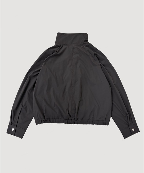 VIAVANDA(ヴィアヴァンダ)の「DRAWSTRING TRACK JACKET(その他アウター・レディース・チャコール/アイボリー・FREE)」の12枚目の写真