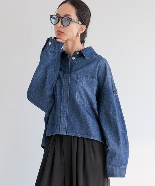 HEREIAM（ヘレイアム）の「【HEREIAM】MIDデニムシャツ（シャツ/ブラウス・レディース・ブラック/インディゴブルー・FREE）」の19枚目の写真