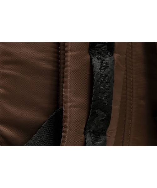 A BATHING APE（アベイシングエイプ）の「BABY MILO MEDIUM BACKPACK #2（バックパック/リュック・メンズ・ブラウン・FREE）」の4枚目の写真