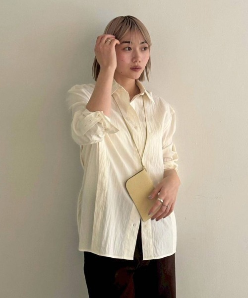 TODAYFUL（トゥデイフル）の「Sidetuck Silky Shirts（シャツ/ブラウス・レディース・ブラック/ミント/キナリ・FREE）」の6枚目の写真