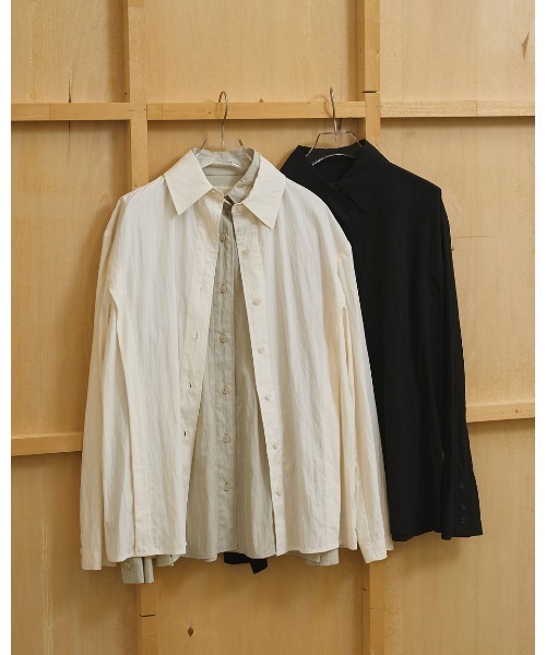 TODAYFUL（トゥデイフル）の「Sidetuck Silky Shirts（シャツ/ブラウス・レディース・ブラック/ミント/キナリ・FREE）」の13枚目の写真