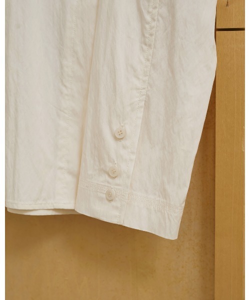 TODAYFUL（トゥデイフル）の「Sidetuck Silky Shirts（シャツ/ブラウス・レディース・ブラック/ミント/キナリ・FREE）」の15枚目の写真