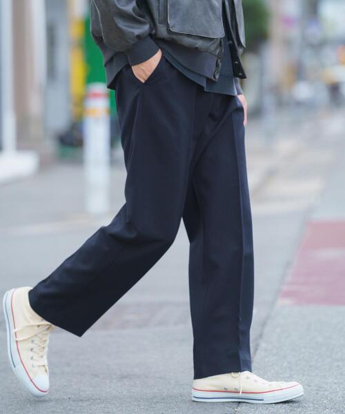 ITEMS URBANRESEARCH（アイテムズ アーバンリサーチ）の「Every Day TRテーパードスラックス（その他パンツ・メンズ・ベージュ/ネイビー/グレー/ブラック・SMALL/MEDIUM/LARGE）」の4枚目の写真