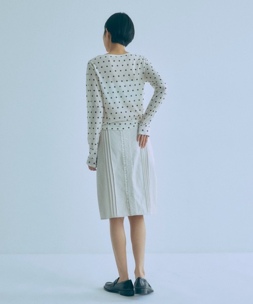 EN NEUME（エンノイム）の「Sheer Dotted Crewneck Long Tee（Tシャツ/カットソー・レディース・オフホワイト/グレー・FREE）」の10枚目の写真