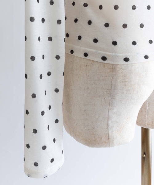 EN NEUME（エンノイム）の「Sheer Dotted Crewneck Long Tee（Tシャツ/カットソー・レディース・オフホワイト/グレー・FREE）」の20枚目の写真