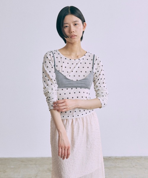 EN NEUME(エンノイム)の「Sheer Dotted Crewneck Long Tee(Tシャツ/カットソー・レディース・オフホワイト/グレー/ブラウン/ブラック・FREE)」の21枚目の写真
