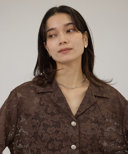 SALON adam et rope'（サロン アダム エ ロペ）の「スカラップレースクロップドシャツジャケット（その他アウター・レディース・ダークブラウン/ホワイト・FREE）」の15枚目の写真