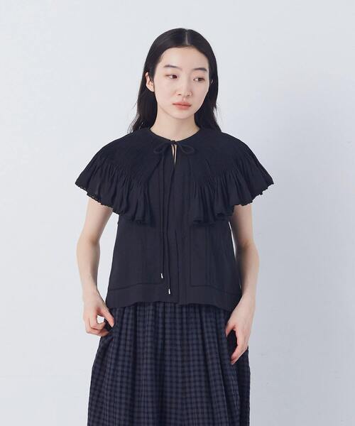 conges payes ADIEU TRISTESSE（コンジェ ペイエ アデュートリステス）の「モスリンハンドタックカラージレ（ベスト・レディース・オフホワイト/ブラック・38）」の6枚目の写真