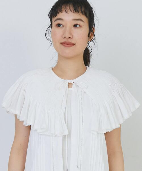 conges payes ADIEU TRISTESSE（コンジェ ペイエ アデュートリステス）の「モスリンハンドタックカラージレ（ベスト・レディース・オフホワイト/ブラック・38）」の17枚目の写真