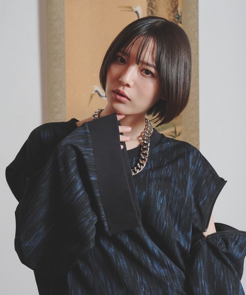 狐独(コドク)の「2wayフレアスリーブロンT(Tシャツ/カットソー・メンズ・ブラック/ダークブルー・LARGE/MEDIUM)」の17枚目の写真