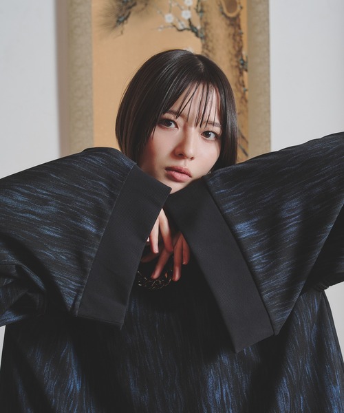 狐独(コドク)の「2wayフレアスリーブロンT(Tシャツ/カットソー・メンズ・ブラック/ダークブルー・LARGE/MEDIUM)」の16枚目の写真