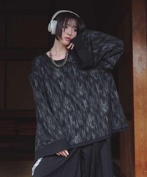 狐独(コドク)の「2wayフレアスリーブロンT(Tシャツ/カットソー・メンズ・ブラック/ダークブルー・LARGE/MEDIUM)」の7枚目の写真