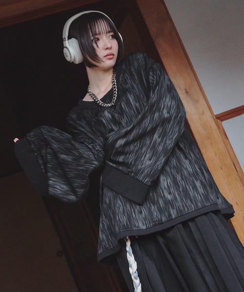 狐独(コドク)の「2wayフレアスリーブロンT(Tシャツ/カットソー・メンズ・ブラック/ダークブルー・LARGE/MEDIUM)」の8枚目の写真