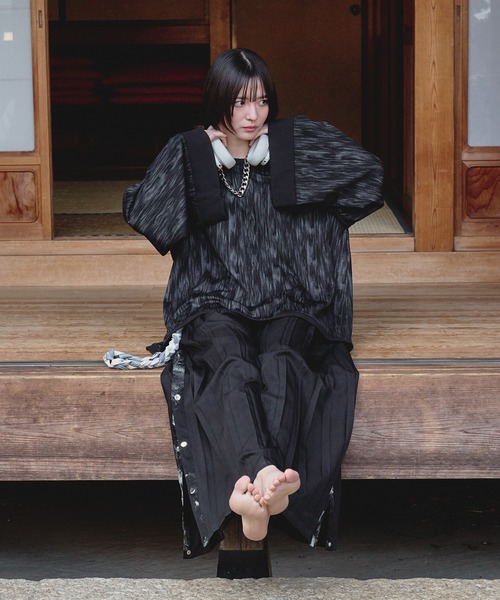 狐独(コドク)の「2wayフレアスリーブロンT(Tシャツ/カットソー・メンズ・ブラック/ダークブルー・LARGE/MEDIUM)」の14枚目の写真
