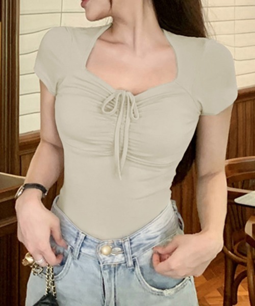 Miniministore（ミニミニストア）の「フロントリボンTシャツ ギャザートップス（Tシャツ/カットソー・レディース・アイボリー/ブラック/グレイッシュベージュ/ピンク・FREE）」の19枚目の写真