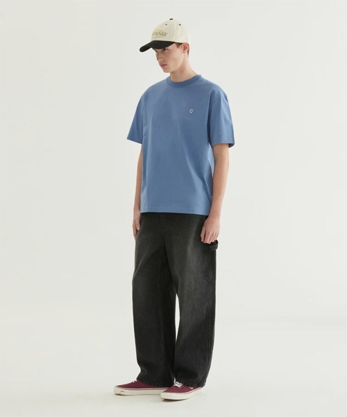 COVERNAT(カバーナット)の「SMALL C LOGO T-SHIRT(Tシャツ/カットソー・メンズ・ブルー系その他/ブラック/ホワイト/イエロー・MEDIUM/X-SMALL/SMALL/LARGE/X-LARGE/XX-LARGE)」の6枚目の写真