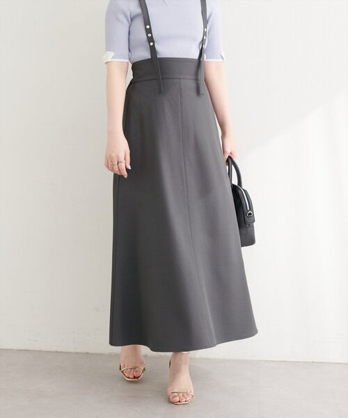 natural couture(ナチュラルクチュール)の「ドット釦デザイン2WAYスカート(スカート・レディース・チャコールグレー/アイボリー/ブラック/サックスブルー・FREE)」の4枚目の写真