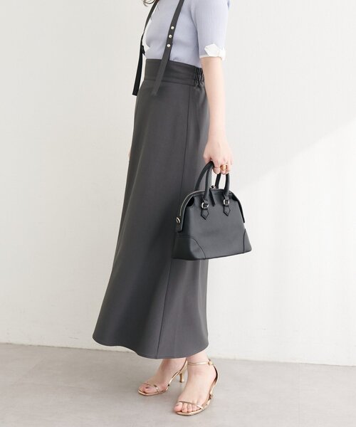 natural couture(ナチュラルクチュール)の「ドット釦デザイン2WAYスカート(スカート・レディース・チャコールグレー/アイボリー/ブラック/サックスブルー・FREE)」の13枚目の写真