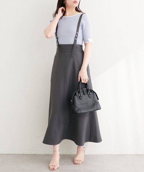 natural couture(ナチュラルクチュール)の「ドット釦デザイン2WAYスカート(スカート・レディース・チャコールグレー/アイボリー/ブラック/サックスブルー・FREE)」の14枚目の写真