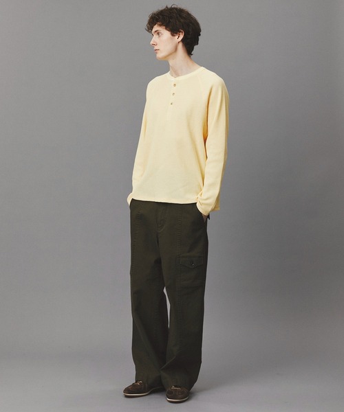 PUBLIC TOKYO(パブリックトウキョウ)の「【再入荷なし】サーマルヘンリーネックTEE /ロンT/春服/ウォッシャブル/コットン100%/トレンド(Tシャツ/カットソー・メンズ・ブラック/イエロー/グレー・1/2)」の11枚目の写真