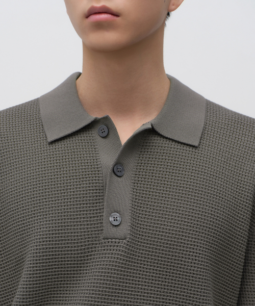 MUSINSA STANDARD（ムシンサスタンダード）の「クロシェニットポロシャツ[カーキグレー]（ニット/セーター・メンズ・その他・MEDIUM/LARGE/X-LARGE/2XL/SMALL）」の4枚目の写真