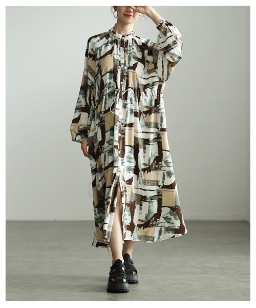 Sawa a la mode(サワアラモード)の「ニュアンス柄ロングシャツワンピース(ワンピース・レディース・グリーン・FREE)」の9枚目の写真