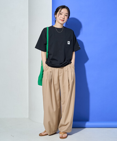 FREAK'S STORE(フリークスストア)の「限定展開 Columbia × FREAK'S STORE/コロンビア W Imperial Park Tunic Tee/インペリアルパーク チュニック Tシャツ(Tシャツ/カットソー・レディース・ネイビー/ベージュ/ピンク/ブラック/オフホワイト/グレー・フリ-)」の7枚目の写真