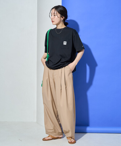 FREAK'S STORE(フリークスストア)の「限定展開 Columbia × FREAK'S STORE/コロンビア W Imperial Park Tunic Tee/インペリアルパーク チュニック Tシャツ(Tシャツ/カットソー・レディース・ネイビー/ベージュ/ピンク/ブラック/オフホワイト/グレー・フリ-)」の8枚目の写真