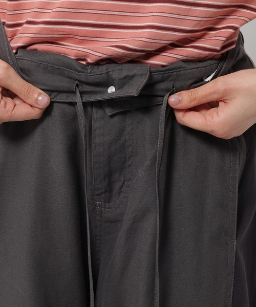 niko and...（ニコアンド）の「リメイクライクパンツ（その他パンツ・レディース・アイボリー/カーキ/チャコール・FREE）」の22枚目の写真