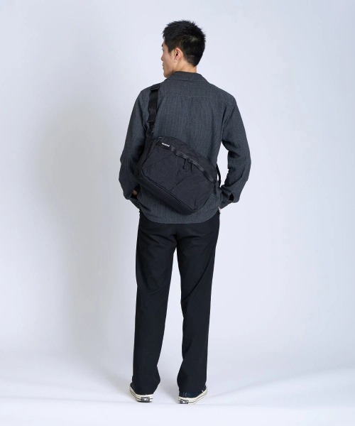 CHROME(クローム)の「CHROME/クローム PAC SHOULDER 12L(ボディバッグ/ウエストポーチ・メンズ・ブラック・FREE)」の16枚目の写真