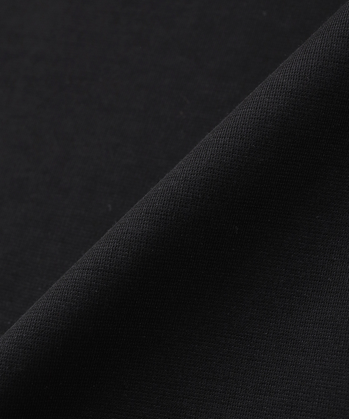 B.C STOCK(ベーセーストック)の「MULTI FUNCTION 32G PONTE ロングスリーブTシャツ(Tシャツ/カットソー・メンズ・ブラック/ホワイト/チャコールグレー・LARGE/MEDIUM/SMALL/X-LARGE)」の6枚目の写真