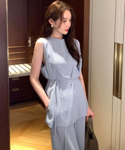 semplice(センプリチェ)の「ワイドパンツ ノースリーブ セットアップ(セットアップ・レディース・ベージュ/ブルー/ブラック・F)」の16枚目の写真