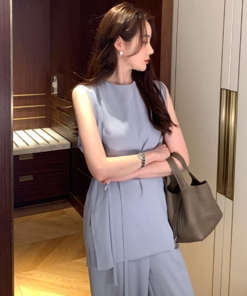 semplice(センプリチェ)の「ワイドパンツ ノースリーブ セットアップ(セットアップ・レディース・ベージュ/ブルー/ブラック・F)」の19枚目の写真