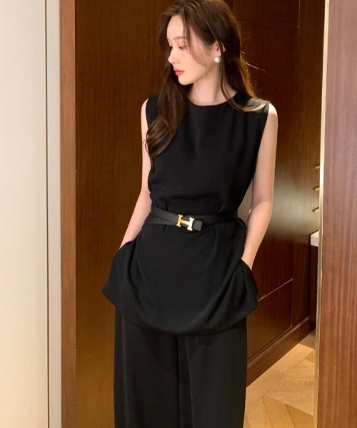 semplice(センプリチェ)の「ワイドパンツ ノースリーブ セットアップ(セットアップ・レディース・ベージュ/ブルー/ブラック・F)」の10枚目の写真