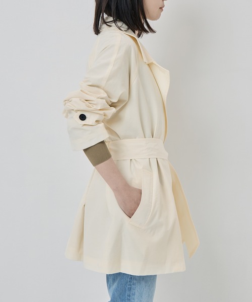 TODAYFUL（トゥデイフル）の「[TODAYFUL/トゥデイフル]Spring Short Trench（トレンチコート・レディース・オフホワイト/ベージュ・38/36）」の3枚目の写真
