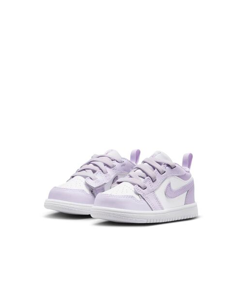 JORDAN BRAND(ジョーダンブランド)の「ジョーダン 1 LOW ALT ベビーシューズ / Jordan 1 Low Alt Baby/Toddler Shoes DR9747-500 Barely Grape(スニーカー・キッズ・パープル・15 /16/14/11/10/13/12/8/9)」の5枚目の写真