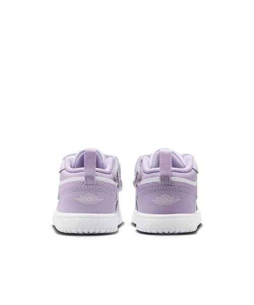 JORDAN BRAND(ジョーダンブランド)の「ジョーダン 1 LOW ALT ベビーシューズ / Jordan 1 Low Alt Baby/Toddler Shoes DR9747-500 Barely Grape(スニーカー・キッズ・パープル・15 /16/14/11/10/13/12/8/9)」の6枚目の写真