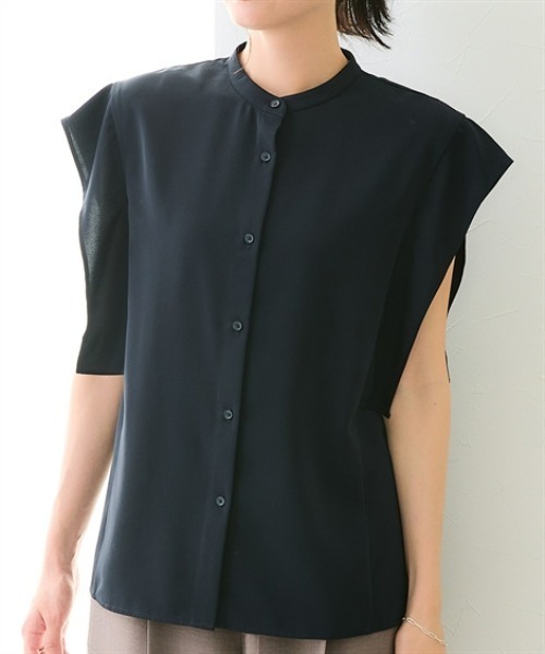7days Life Styling（セブンデイズライフスタイリング）の「【UVカット/速乾】ストレッチパウダーサテンスクエアスリーブブラウス（シャツ/ブラウス・レディース・オフホワイト/グリーン/ネイビー・S/M/L/LL/3L）」の12枚目の写真