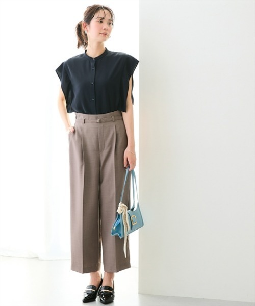 7days Life Styling（セブンデイズライフスタイリング）の「【UVカット/速乾】ストレッチパウダーサテンスクエアスリーブブラウス（シャツ/ブラウス・レディース・オフホワイト/グリーン/ネイビー・S/M/L/LL/3L）」の5枚目の写真