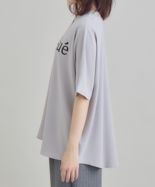 RU.TI.LE(ルチル)の「【RU.TI.LE】<接触冷感・吸水速乾・UVケア>ロゴプリントTブラウス(Tシャツ/カットソー・レディース・チャコールグレー/グレー・MEDIUM)」の16枚目の写真