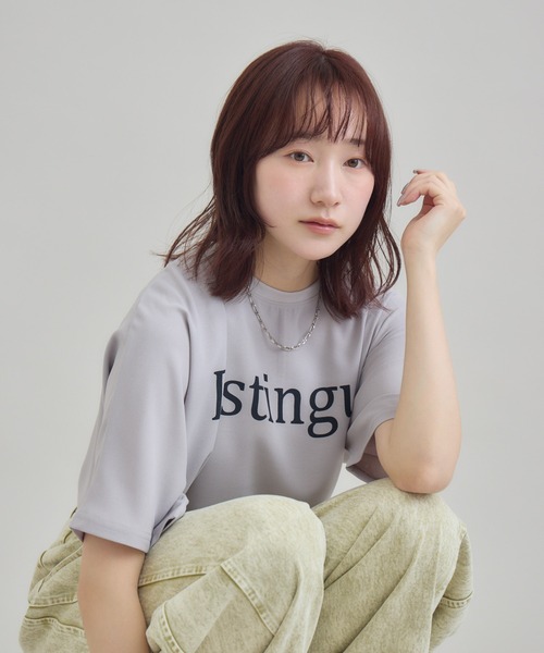 RU.TI.LE(ルチル)の「【RU.TI.LE】<接触冷感・吸水速乾・UVケア>ロゴプリントTブラウス(Tシャツ/カットソー・レディース・チャコールグレー/グレー・MEDIUM)」の13枚目の写真