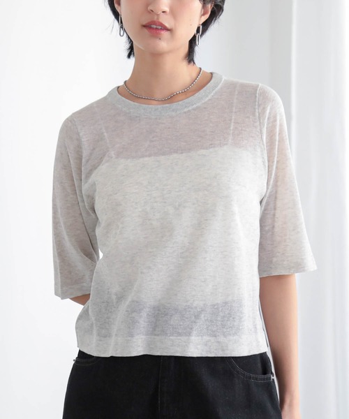 for/c(フォーシー)の「シアーニットTシャツ【サスティナブル】(Tシャツ/カットソー・レディース・グレー/オフホワイト/ブラック/レッド/ブラウン・M/L)」の9枚目の写真