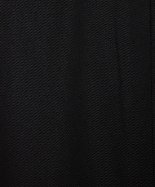 markaware(マーカウェア)の「TRIPLE PLEATED EASY TROUSERS(スラックス・メンズ・ブラック/チャコールグレー・1/2)」の3枚目の写真