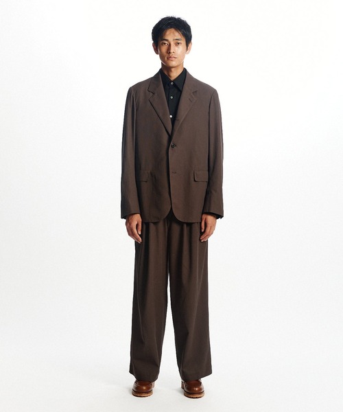 markaware(マーカウェア)の「TRIPLE PLEATED EASY TROUSERS(スラックス・メンズ・ブラック/チャコールグレー・1/2)」の7枚目の写真