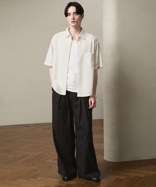 LUENNA（ルエナ）の「【LUENNA】Openwork Half Sleeve Regular Collar Shirt / 透かし編み半袖メッシュレギュラーシャツ（シャツ/ブラウス・メンズ・アイボリー/ブラック・S/M/L）」の3枚目の写真