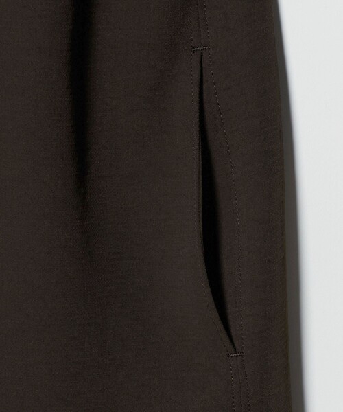 UNITED ARROWS & SONS by DAISUKE OBANA(ユナイテッドアローズアンドサンズバイダイスケオバナ)の「<D.O UNITED ARROWS BY DAISUKE OBANA for WOMEN>Ⅰ SL/LESS DRESS 26SS/ワンピース(ワンピース・レディース・ブラック/ダークブラウン・S/M)」の7枚目の写真