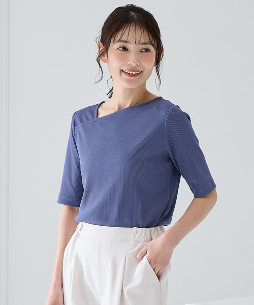 Honeys(ハニーズ)の「【ハニさら・接触冷感・UVカット】アシメネックトップス(Tシャツ/カットソー・レディース・ブラウン/ダークブルー/ブラック/アイボリー・S/M/LL/L)」の12枚目の写真