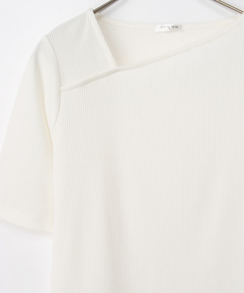 Honeys(ハニーズ)の「【ハニさら・接触冷感・UVカット】アシメネックトップス(Tシャツ/カットソー・レディース・ブラウン/ダークブルー/ブラック/アイボリー・S/M/LL/L)」の16枚目の写真