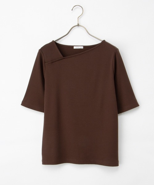 Honeys(ハニーズ)の「【ハニさら・接触冷感・UVカット】アシメネックトップス(Tシャツ/カットソー・レディース・ブラウン/ダークブルー/ブラック/アイボリー・S/M/LL/L)」の21枚目の写真